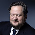 Slawomir Krupa - Directeur général / Chief Executive Officer