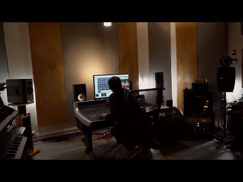 Preview image for the video "Motion par Rone : le making of de la symphonie électronique #RonexRoth". Preview image for the video "Motion par Rone : le making of de la symphonie électronique #RonexRoth".