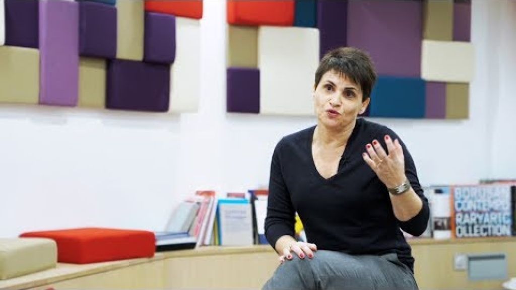 Preview image for the video "Présentation d'ITSCHOOL par Caroline Guillaumin, Directrice des Ressources Humaines et de la Communication du Groupe".