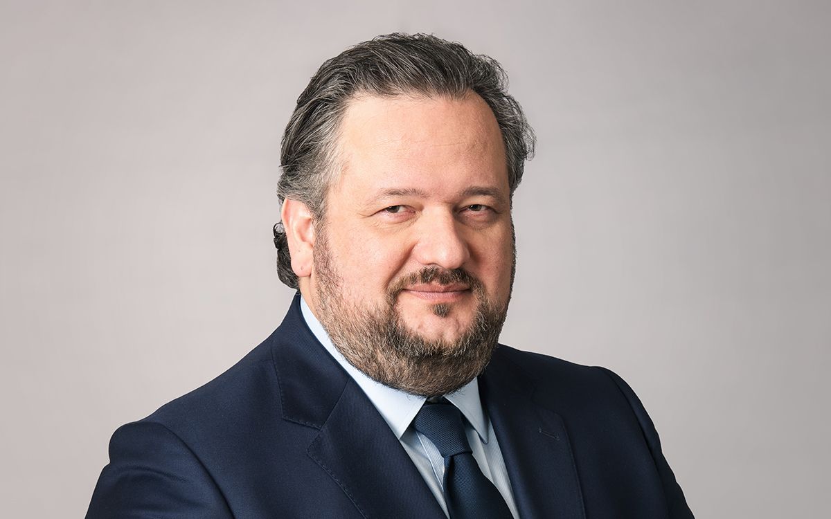 Slawomir Krupa - Directeur général / Chief Executive Officer