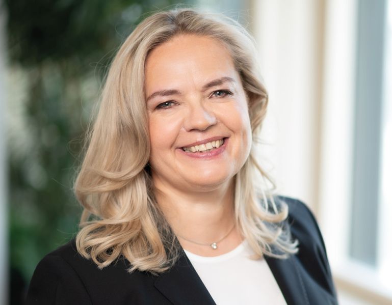 Ingrid-Helen Arnold, Administratrice indépendante