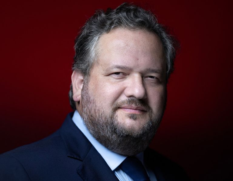 Slawomir Krupa - Directeur général / Chief Executive Officer